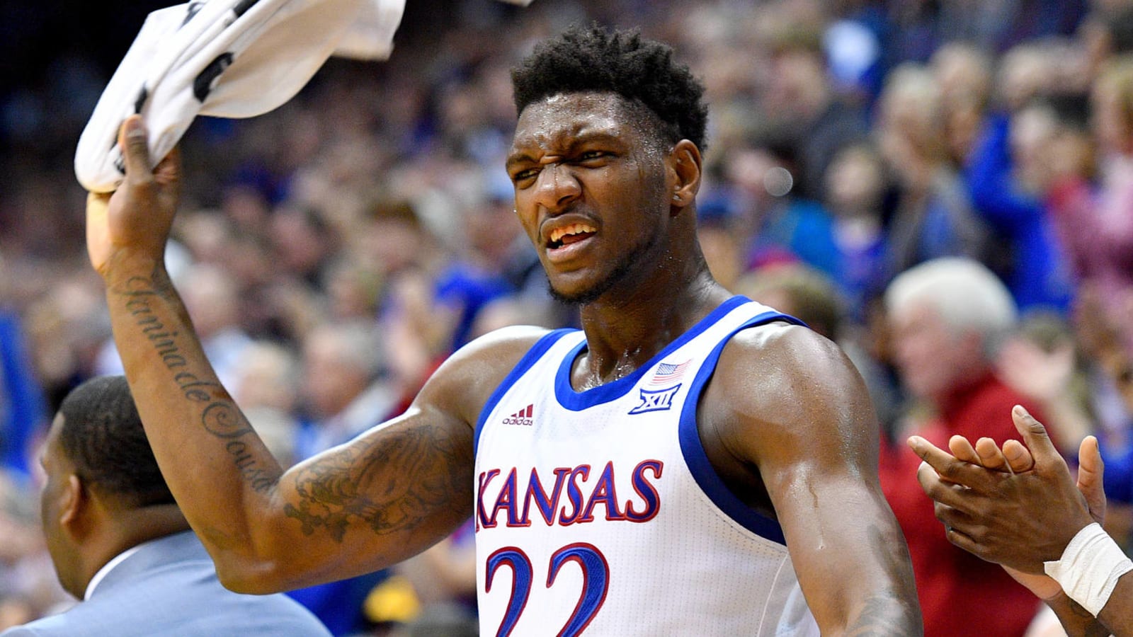 Kansas forward Silvio de Sousa opts out, leaves program