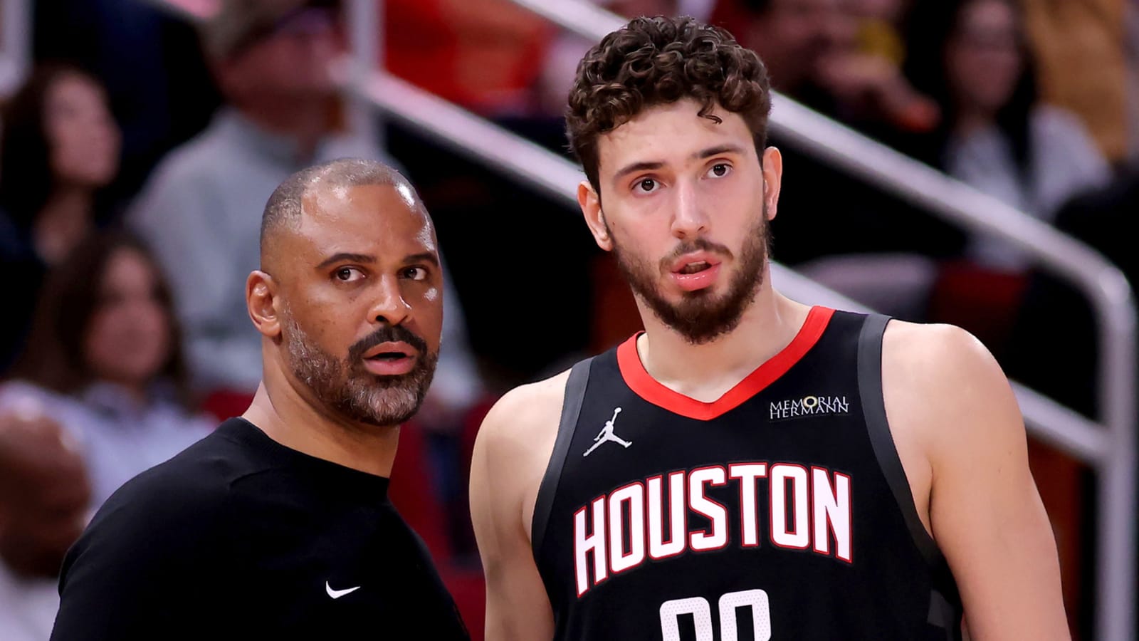 Rockets are right to resist the urge to trade for a star