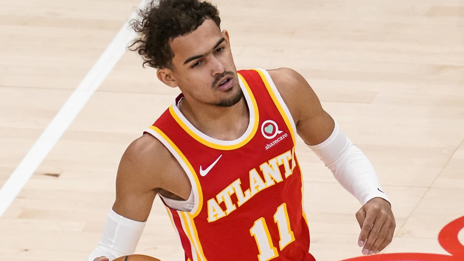 Trae Young diagnosed with Grade 2 lateral ankle sprain