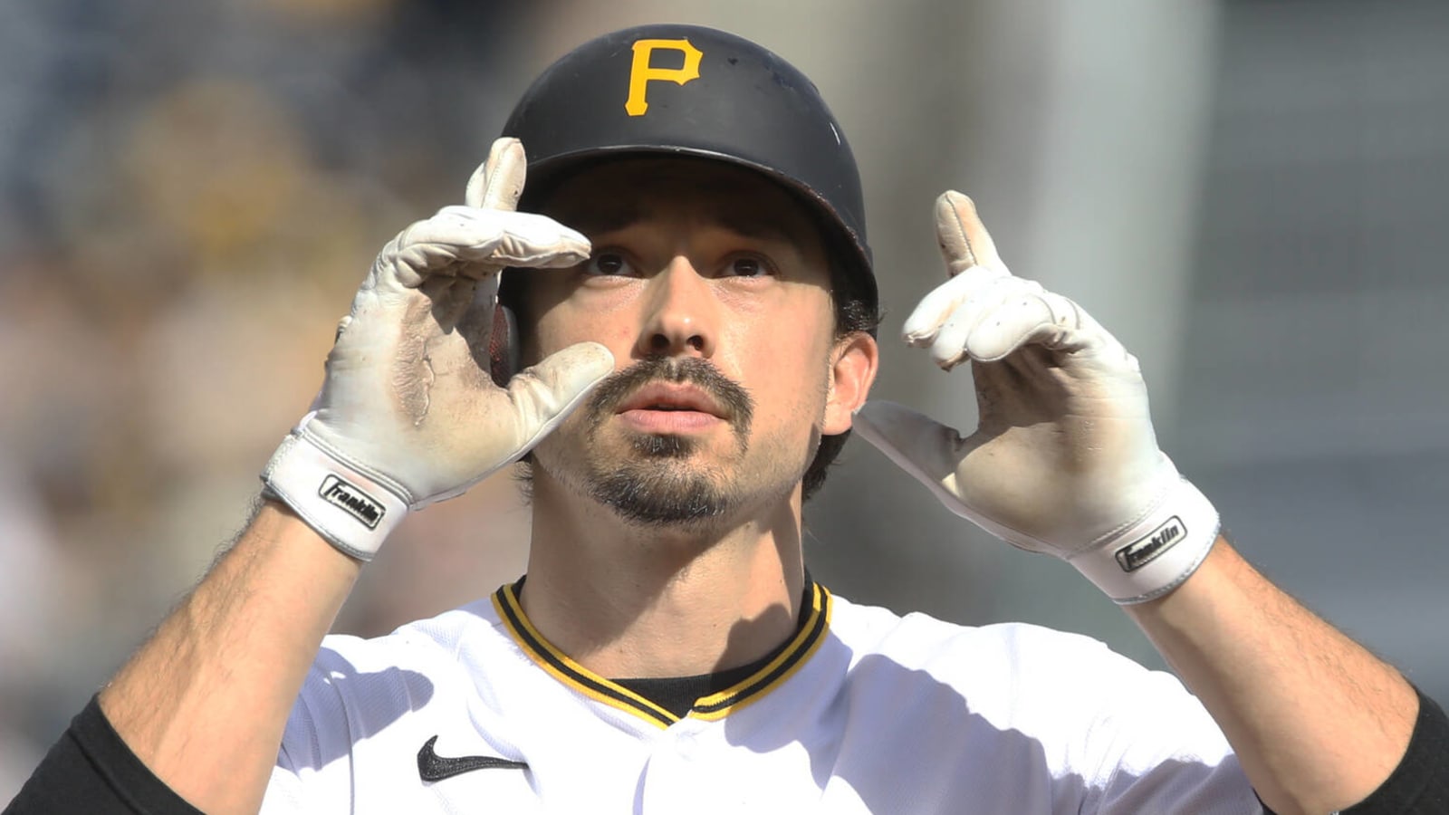 Report: Team executives doubt Pirates' Bryan Reynolds gets traded due to high asking price