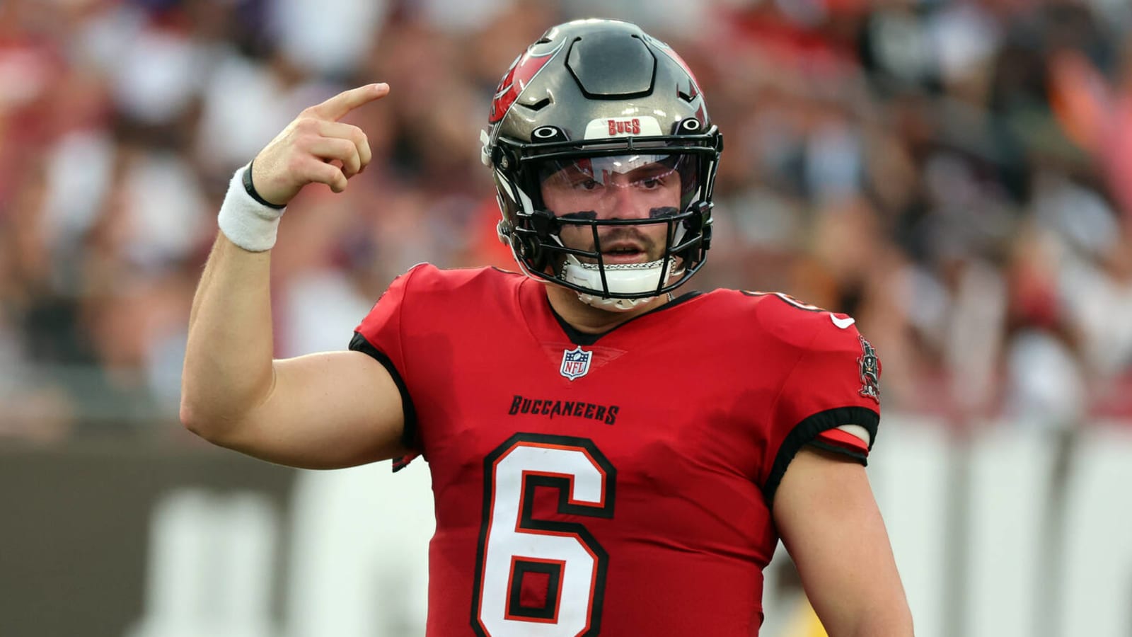 Buccaneers GM shares bold QB take