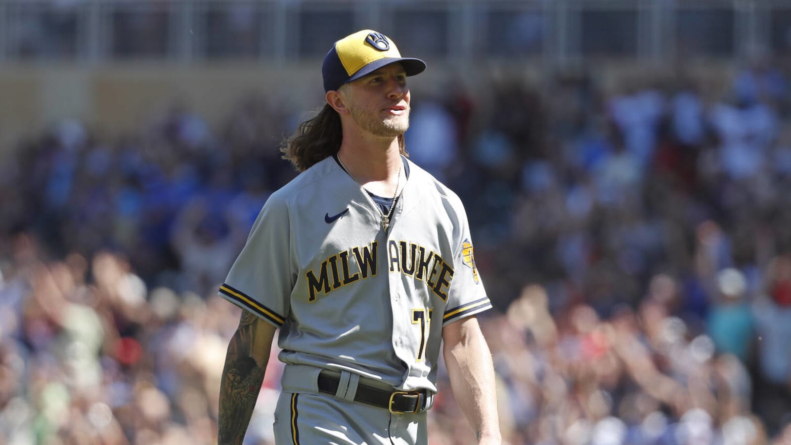 MLB trade rumors: Brewers trade Josh Hader to Padres (report