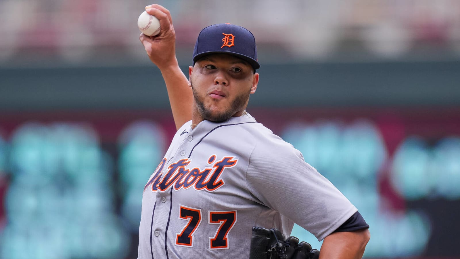 Braves acquire Joe Jimenez from Tigers in three-player trade