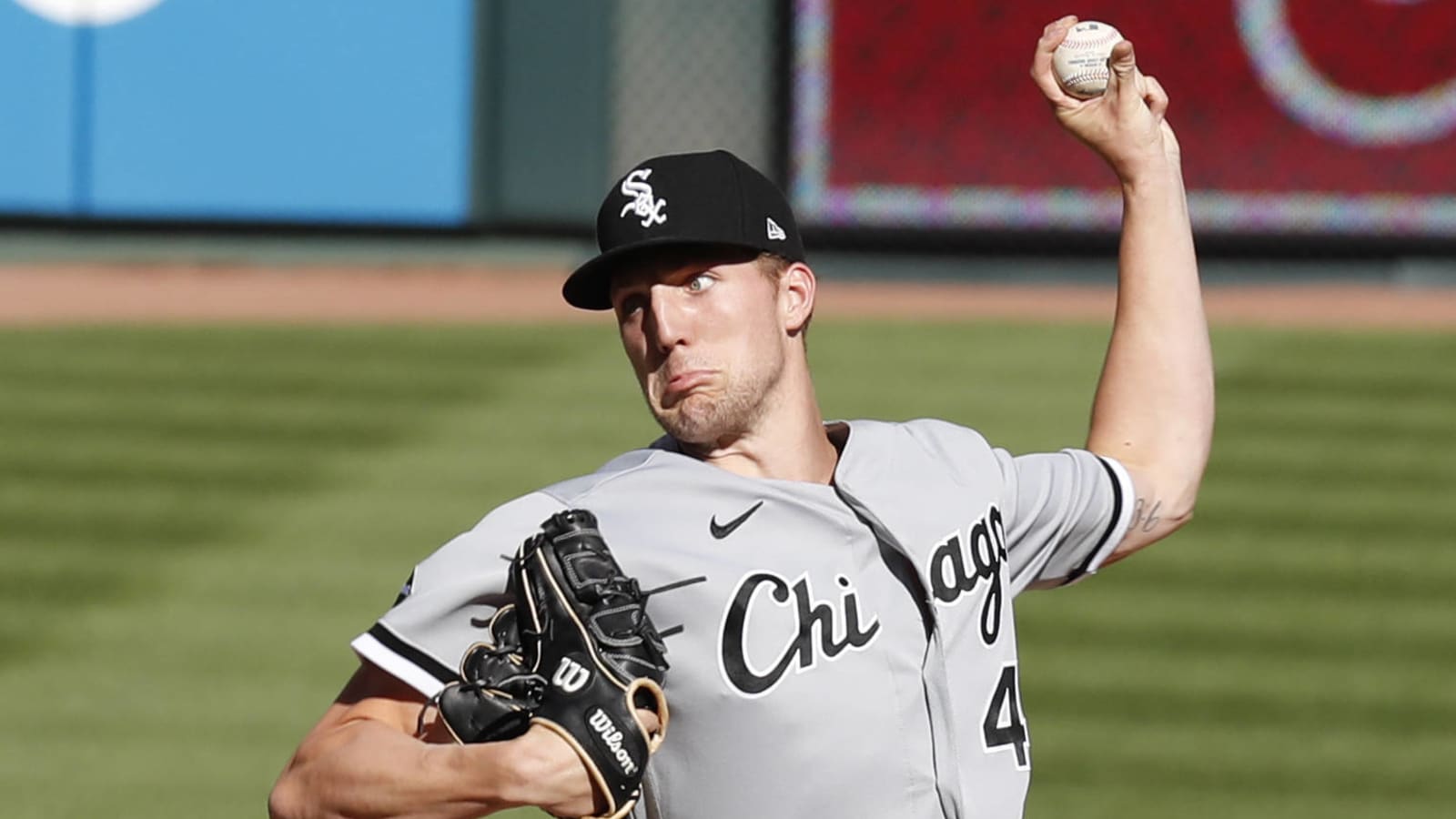 White Sox LHP Garrett Crochet suffered flexor strain, will not need Tommy John surgery