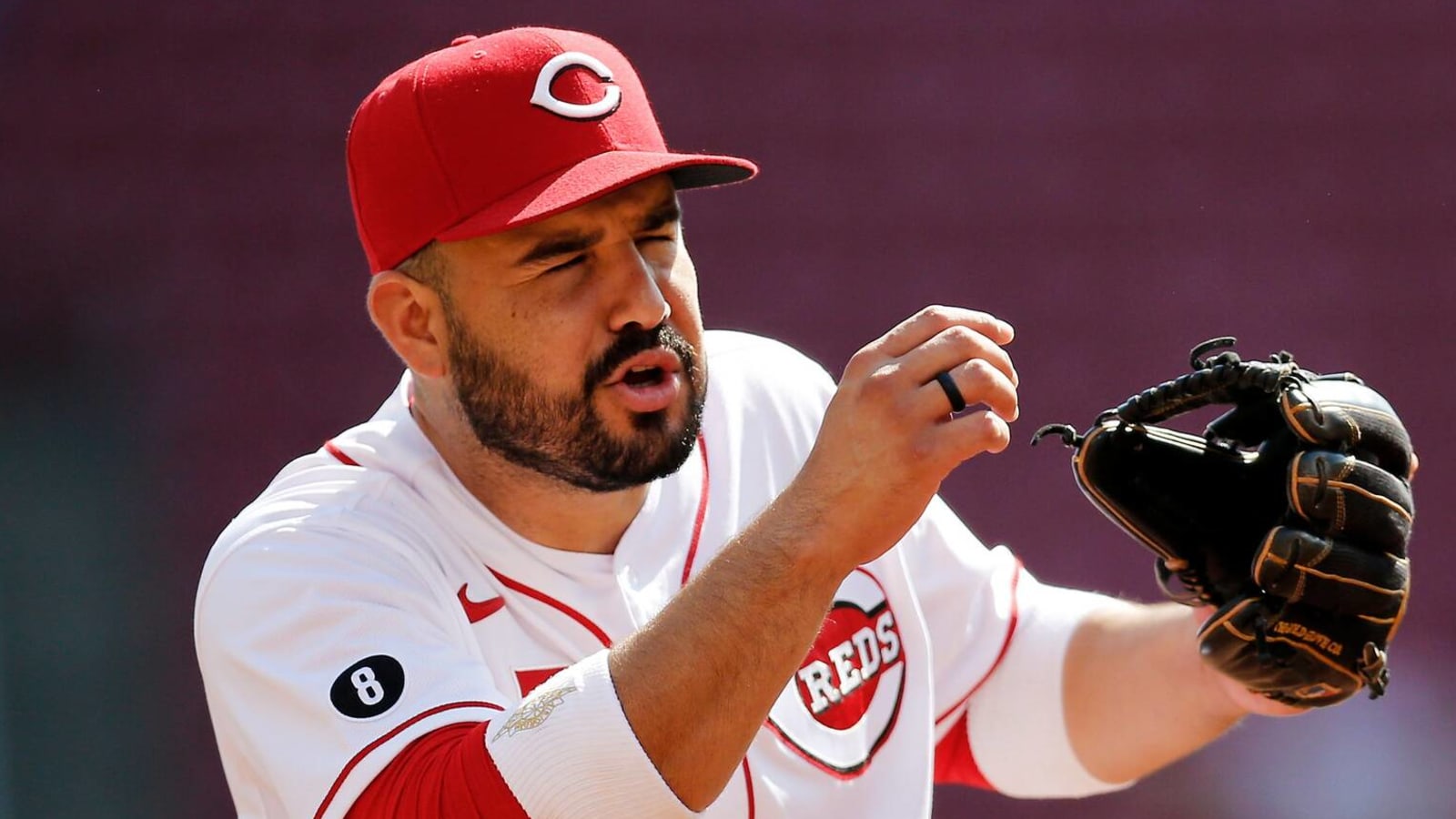 Eugenio Suarez: San Diego Padres interested in Cincinnati Reds' star