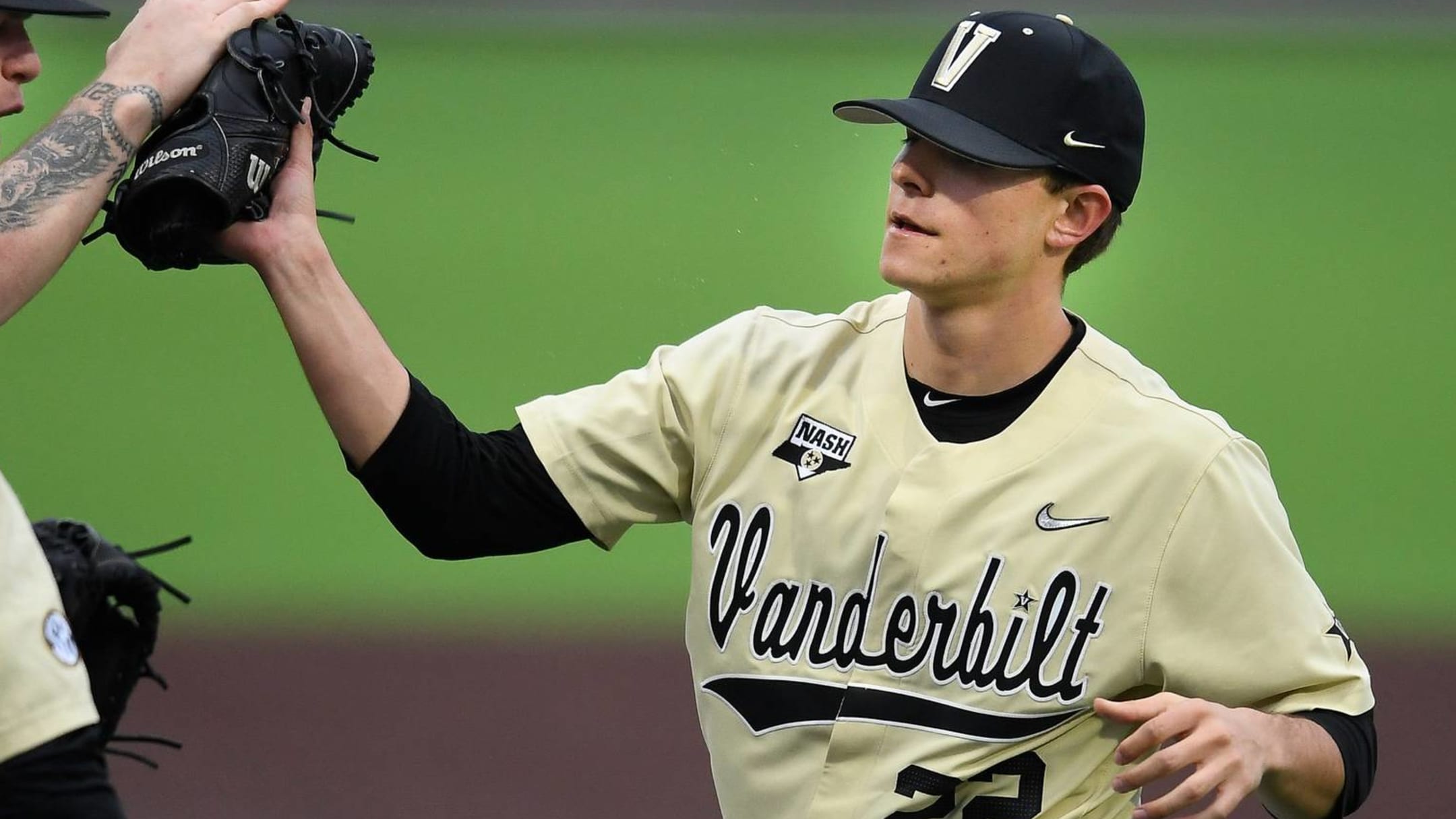 Jack Leiter, son of former Blue Jays pitcher, throws no-hitter for  Vanderbilt