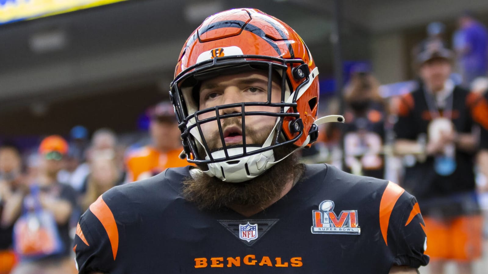 Bengals OT requests trade