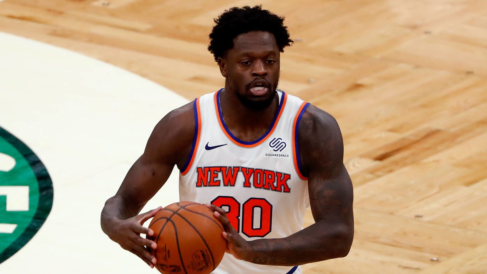 Knicks' Julius Randle gets MVP chants vs. Raptors