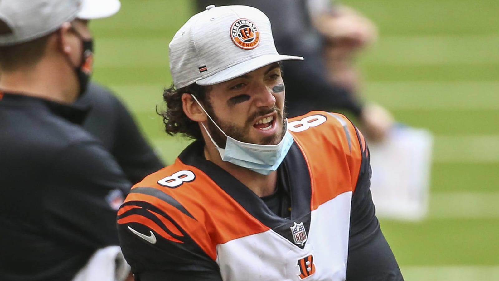 Bengals re-sign QB Brandon Allen to one-year deal