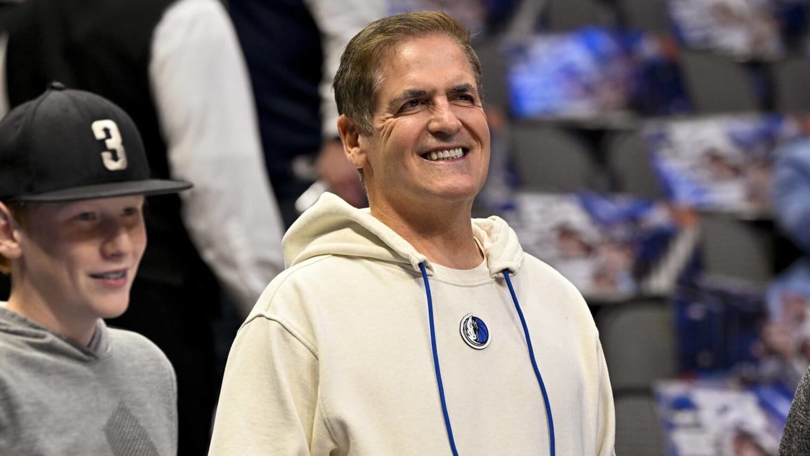 Mark Cuban has major request for Taylor Swift