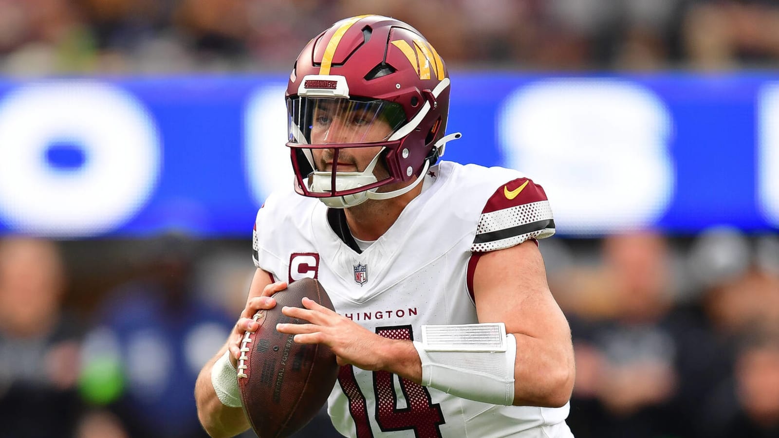 Los Angeles Rams Reportedly ‘Badly’ Wanted to Trade for 3rd-Year Quarterback, Outbid by Division Rival