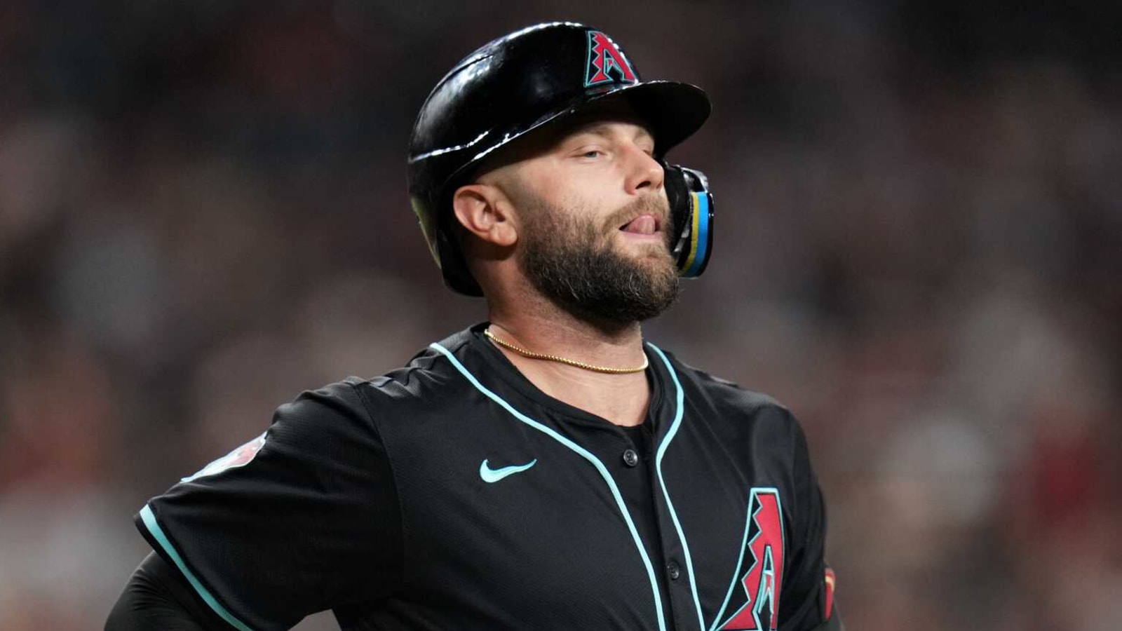 Astros to sign three-time Gold Glove-winning 1B