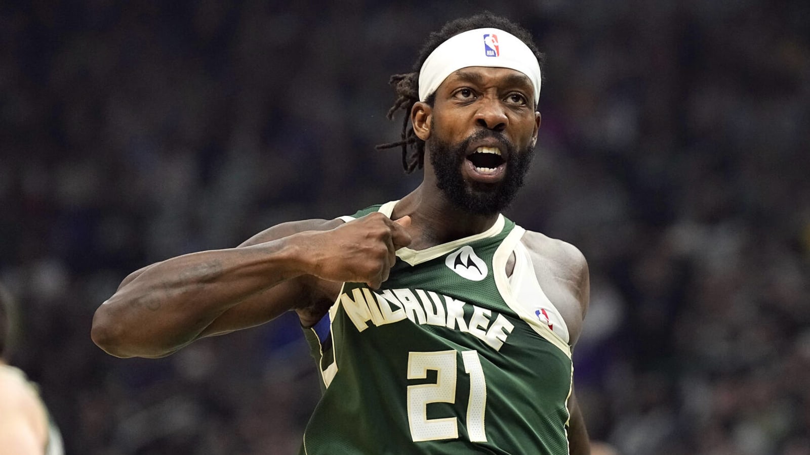 Watch: Patrick Beverley throws ball at fans at end of Game 6