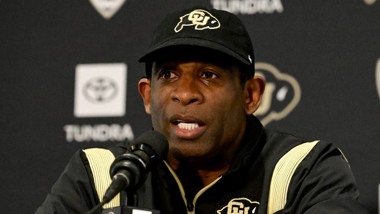 Deion Sanders comments on first Colorado recruiting class