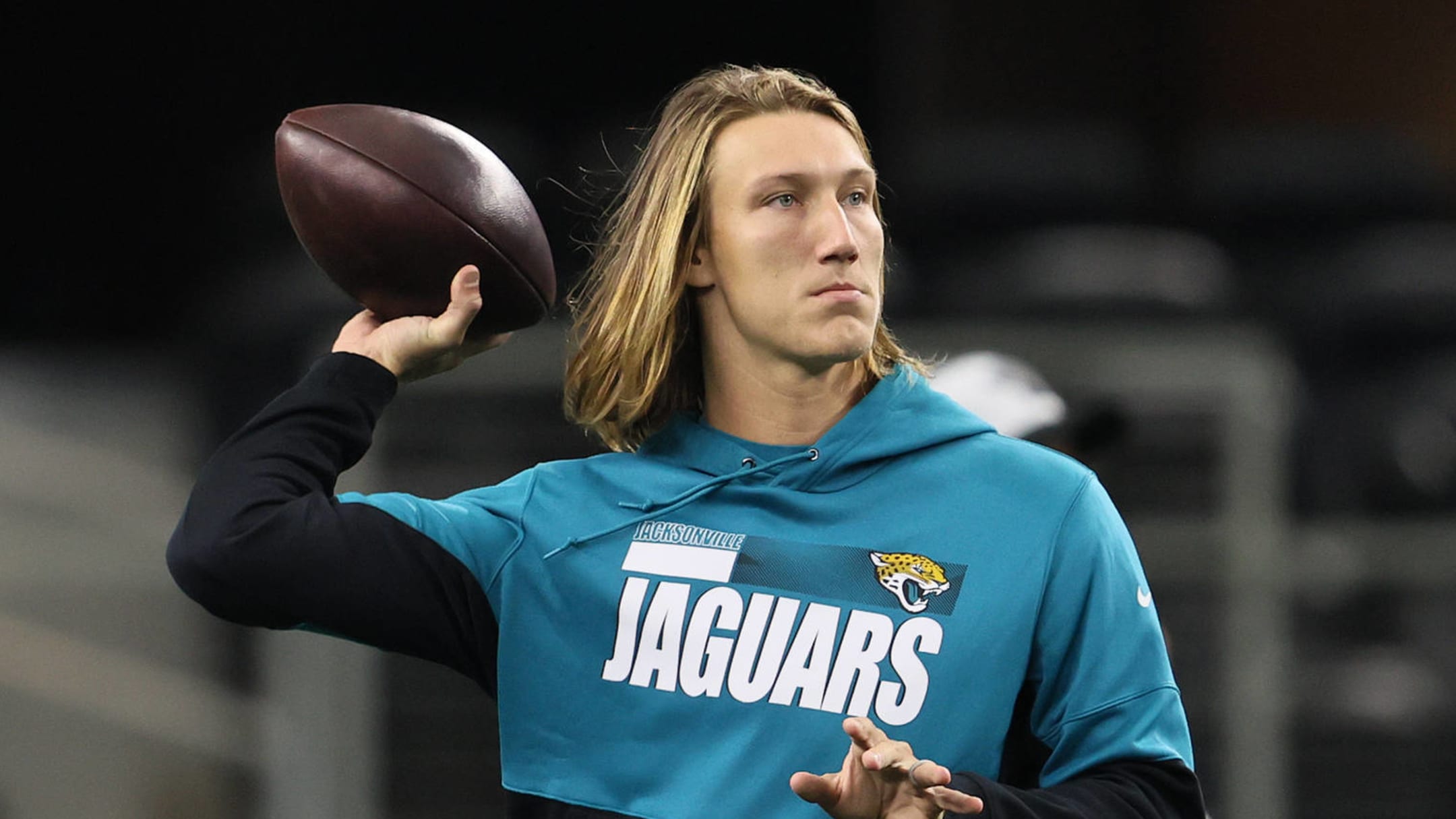 Trevor Lawrence shows up to practice in Georgia gear after Clemson