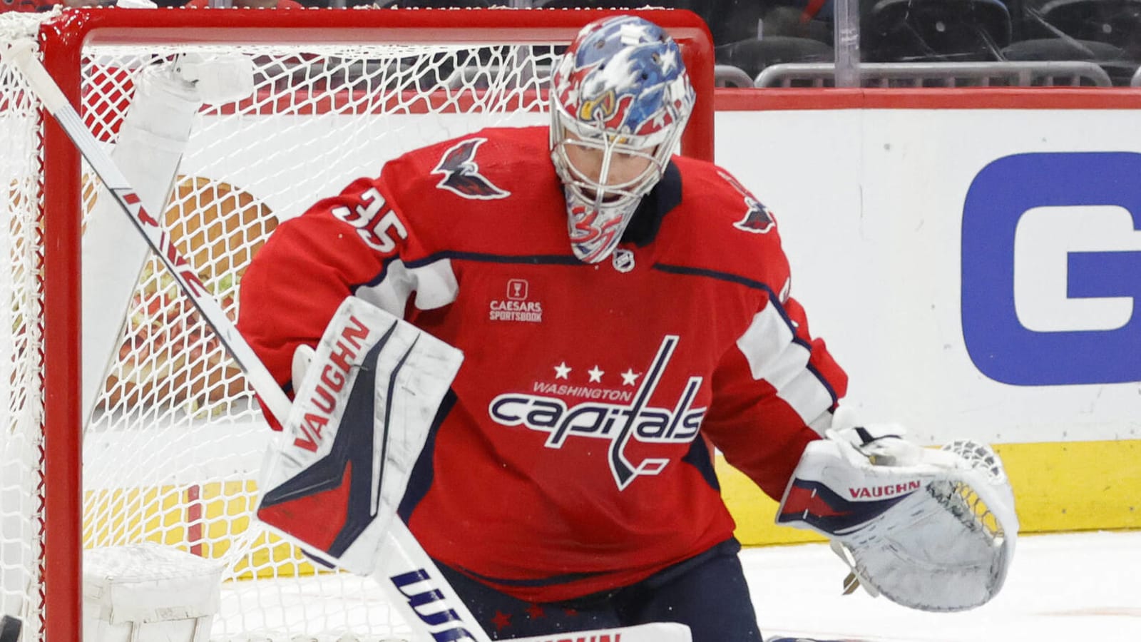 Darcy Kuemper focused on Capitals debut not Avalanche raising banner