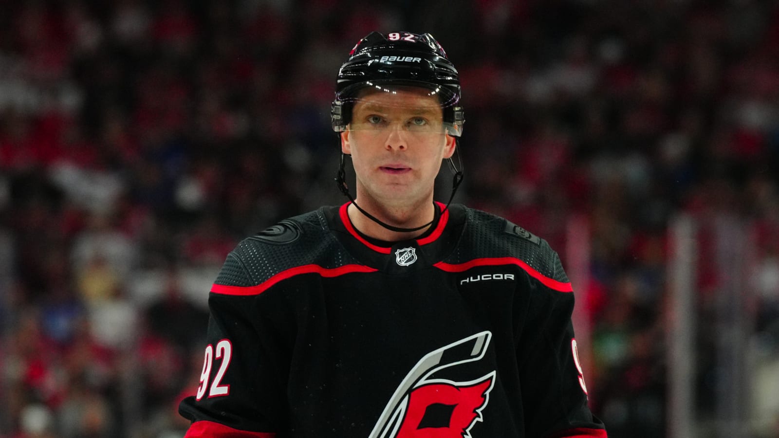 Ex-NHLer Pulls a Ridly Grieg, Uncorking an Empty-Net Clapper, But Receives Very Different Reaction