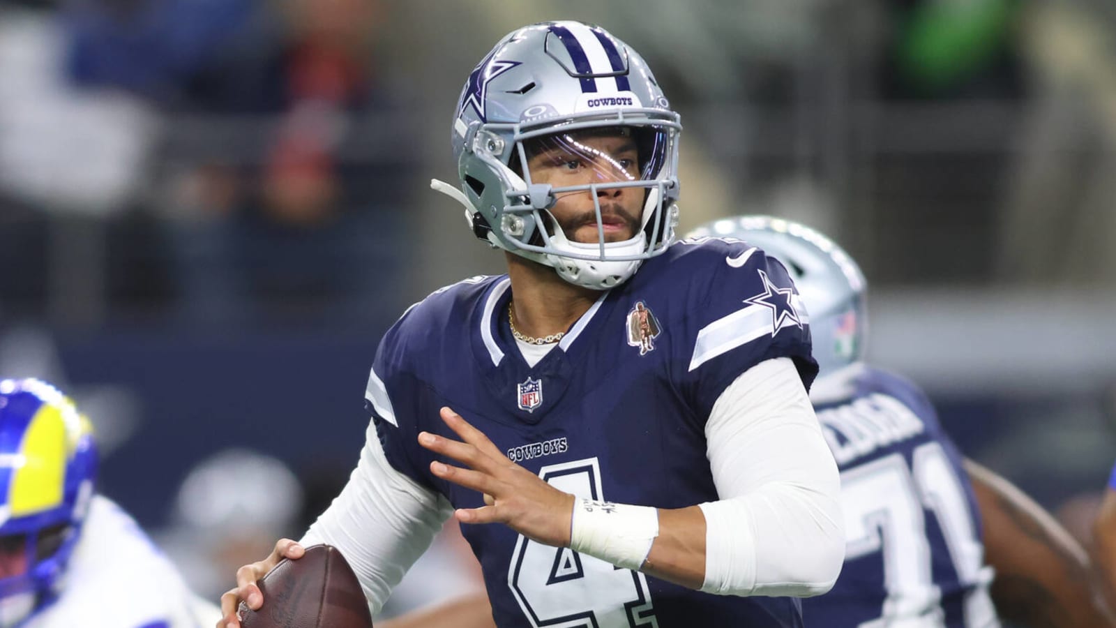 Dak Prescott catching fire before pivotal matchup vs. Eagles