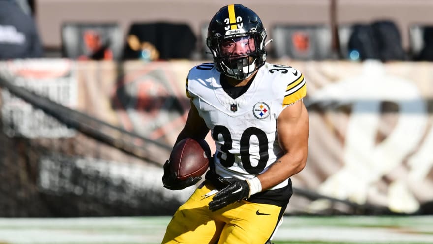 Steelers RB makes revealing comment on QB changes