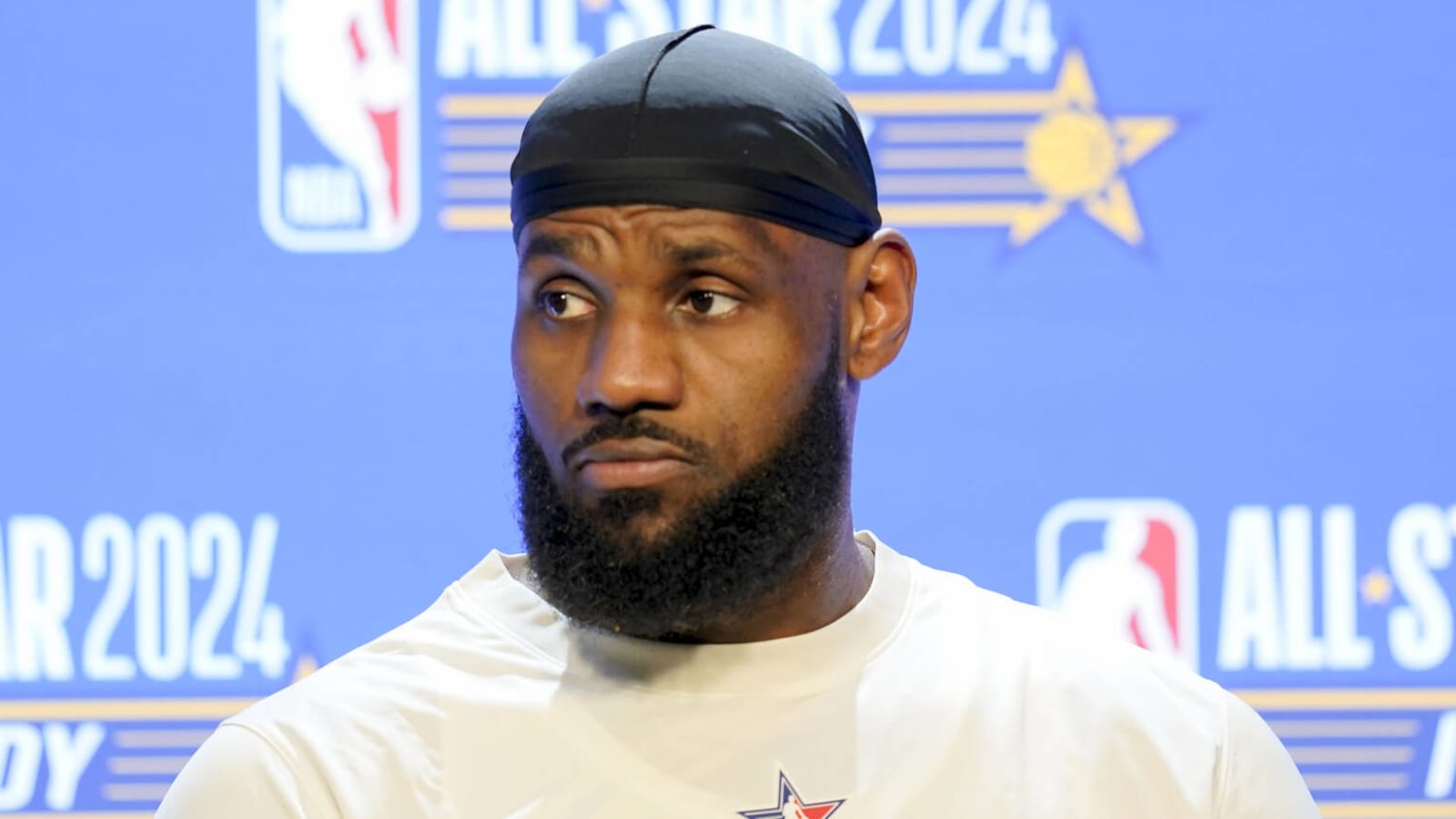 Lakers reveal injury updates on LeBron James, Christian Wood