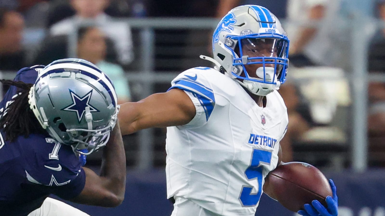 David Montgomery goes viral for nostalgic TD celebration