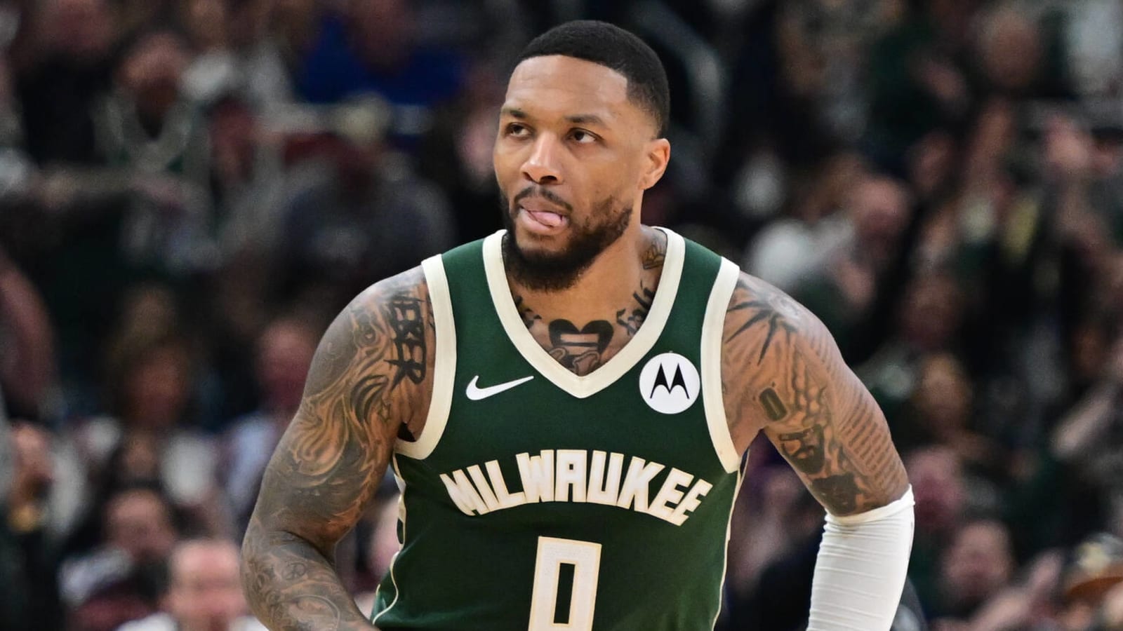 Bucks get concerning injury update on Damian Lillard