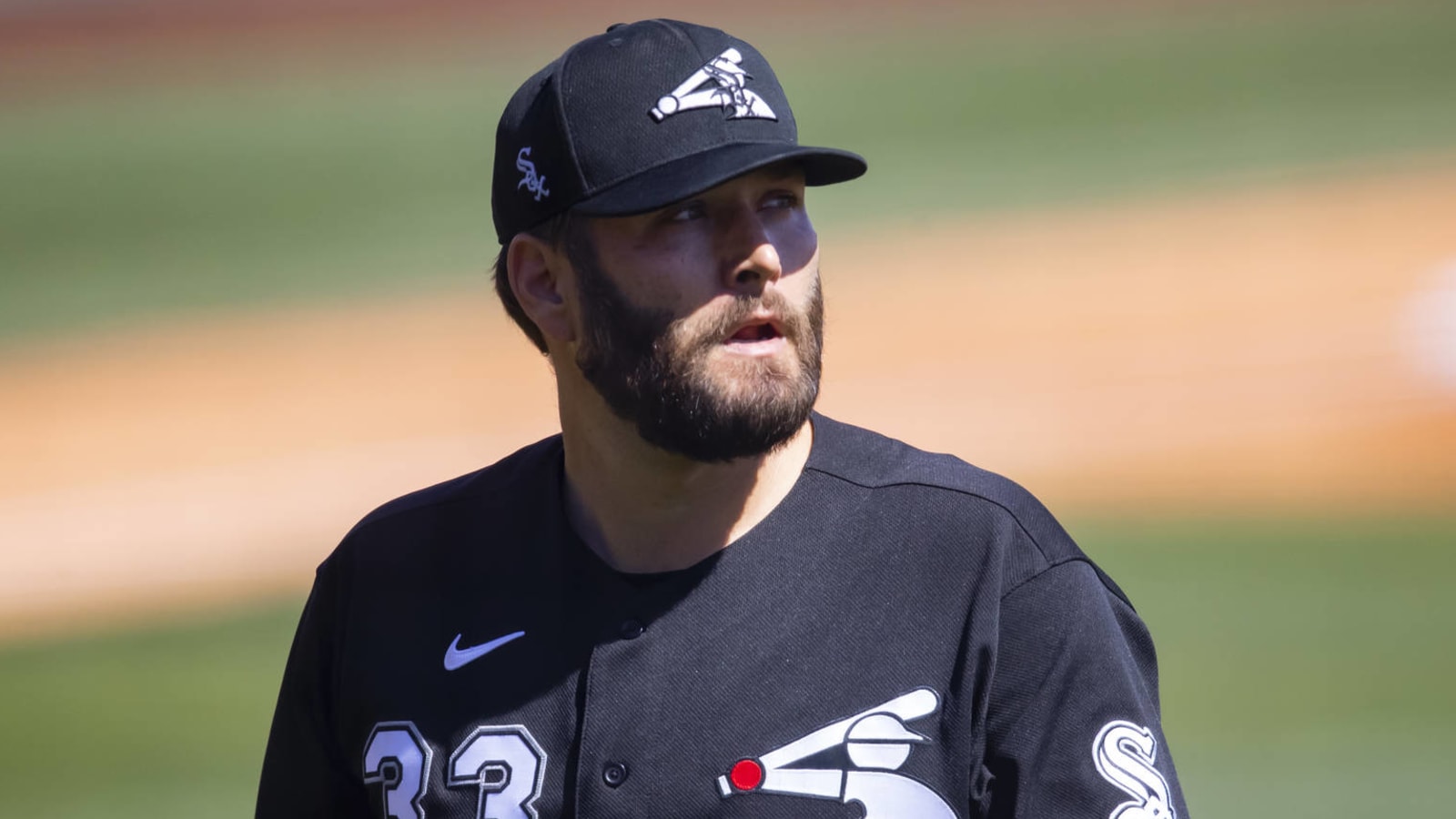 White Sox place Lance Lynn on IL with strained trapezius