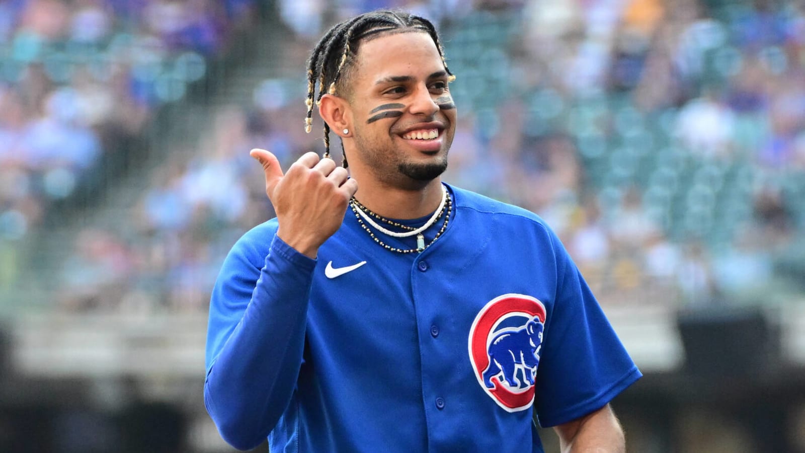 Cubs brass downplays possibility of trading slugger