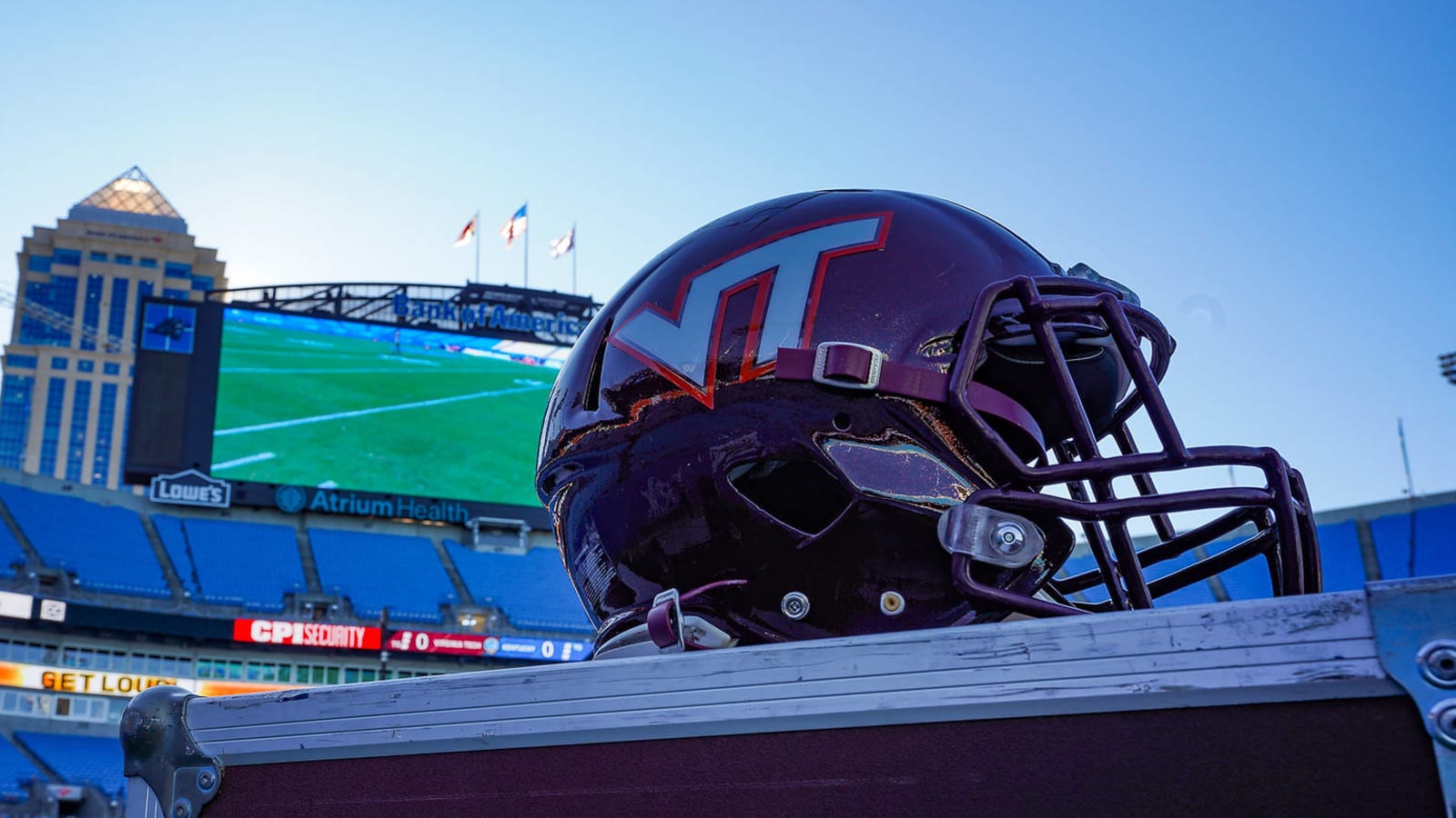 Virginia Tech LB Isi Etute charged with second-degree murder