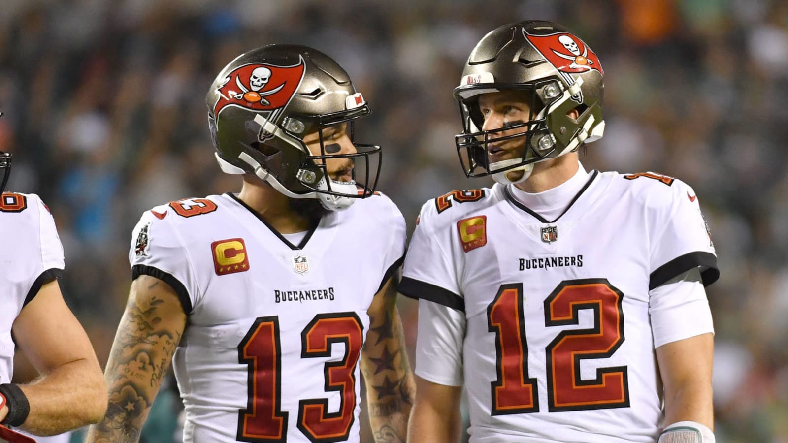 Wrong number? Fan gets autographed Mike Evans jersey from Bucs