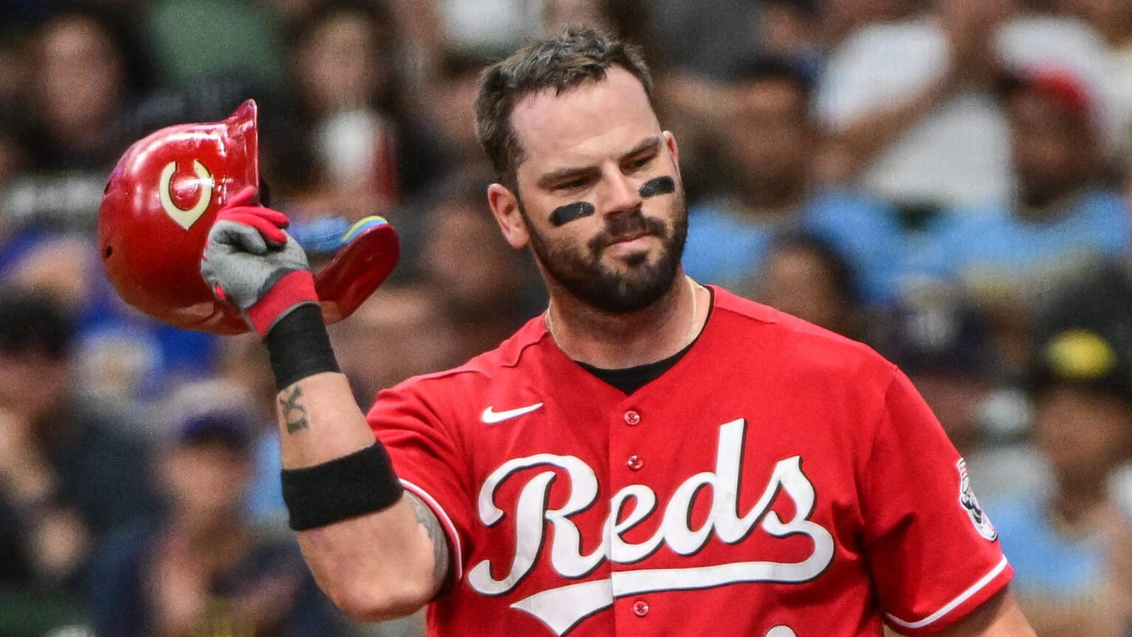 Why Joey Votto should sport a beard during the 2021 season - Red