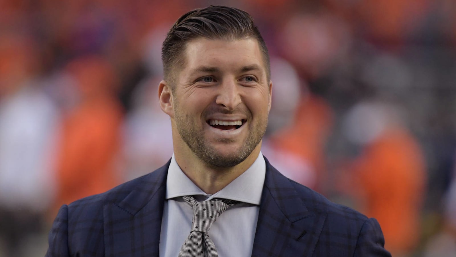 Jaguars 'expected' to sign Tim Tebow to one-year deal as TE