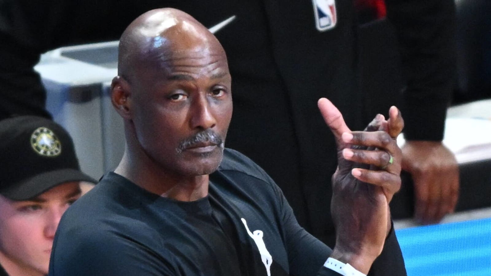 League faces criticism for including Karl Malone in AS Weekend