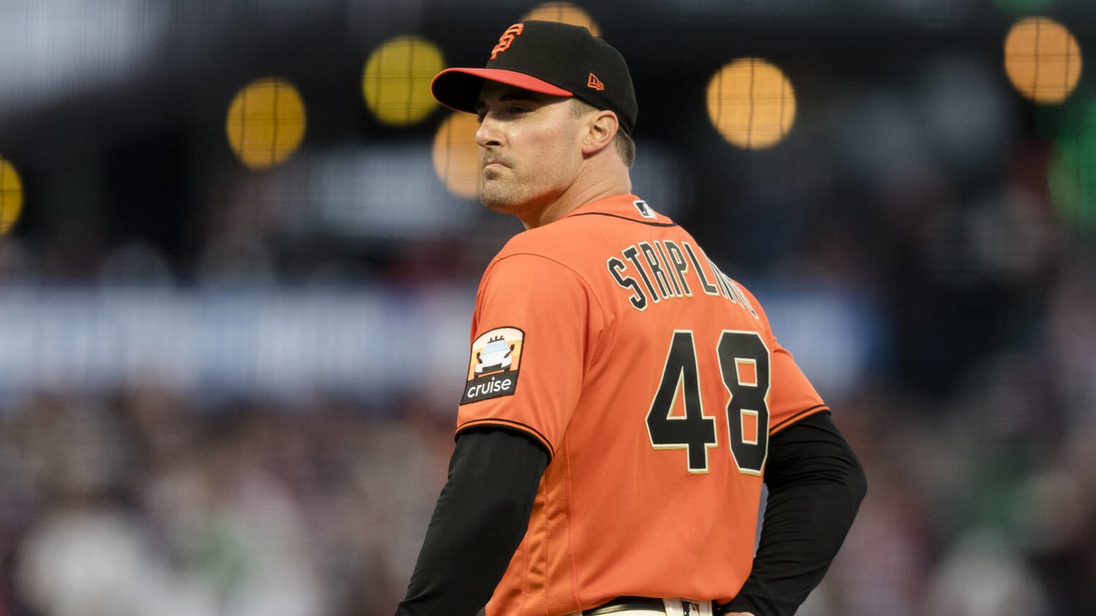 Giants trade former All-Star pitcher to Athletics