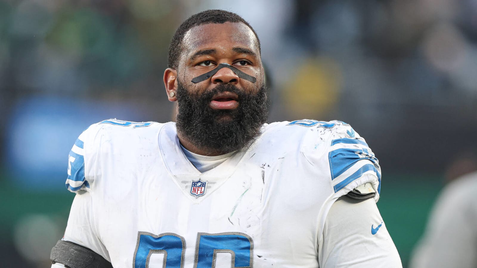 Lions re-sign DL Isaiah Buggs to two-year deal