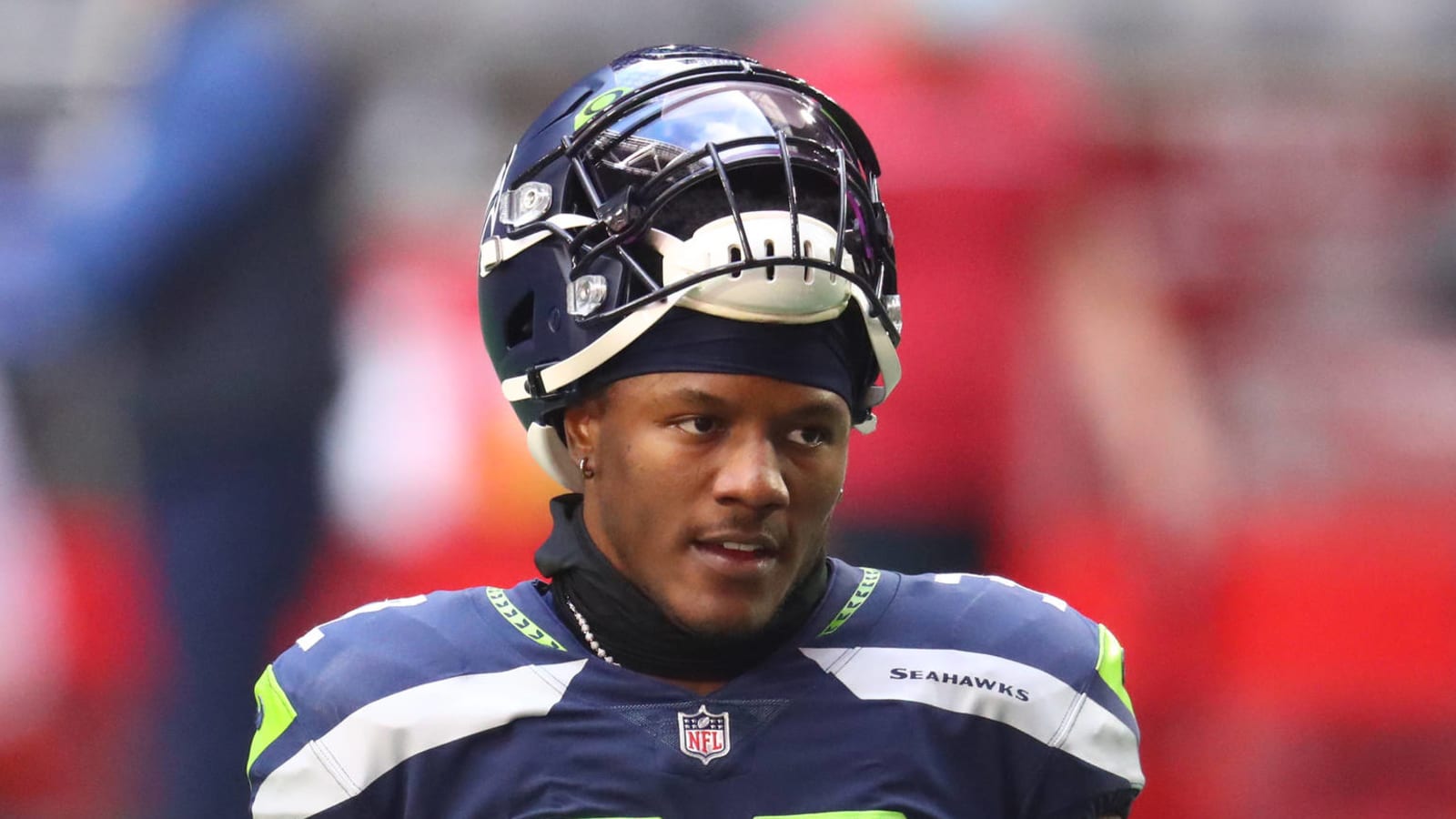 Seahawks keep Chris Carson; Seattle should make these two moves next