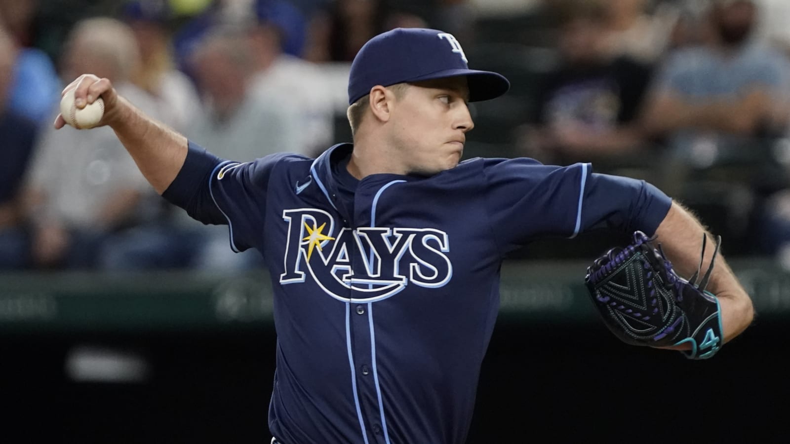 Mets trade for World Series-winning pitcher