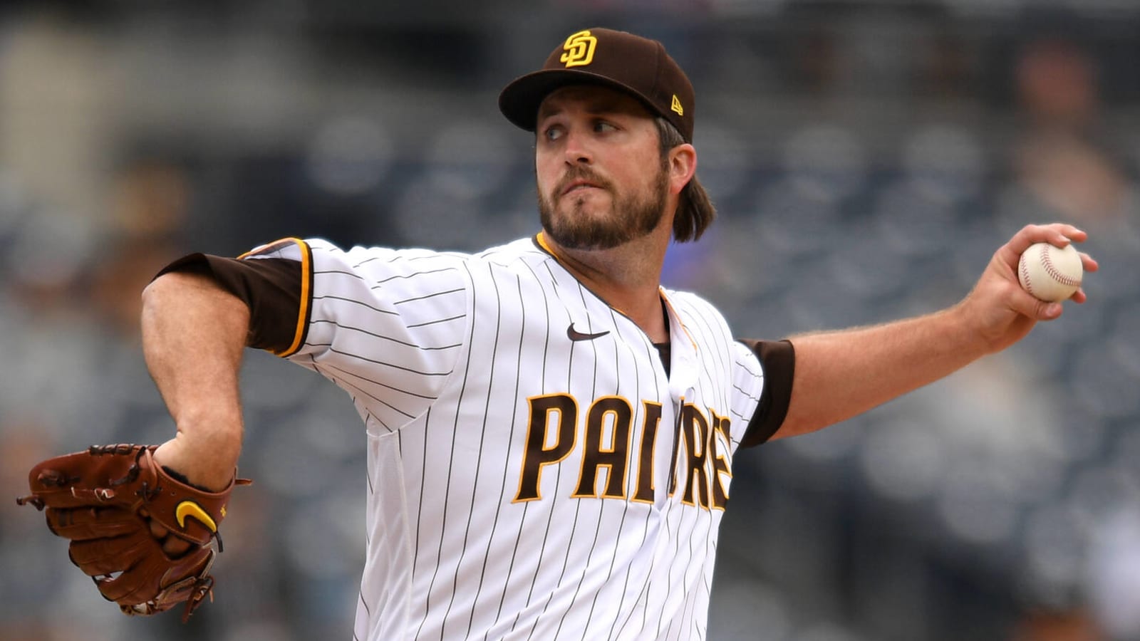 World Series-winning pitcher reunites with Giants