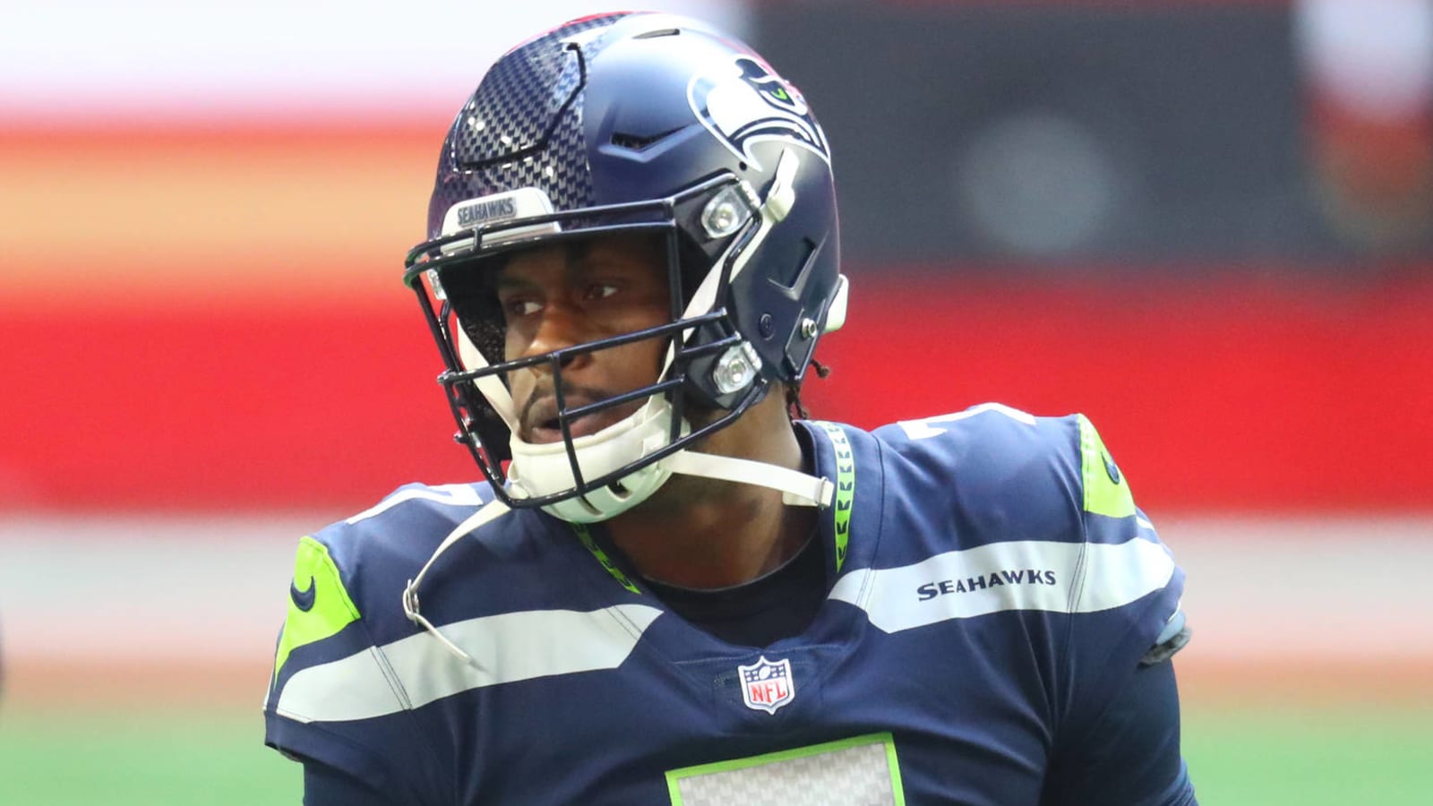 Seahawks re-sign backup QB Geno Smith