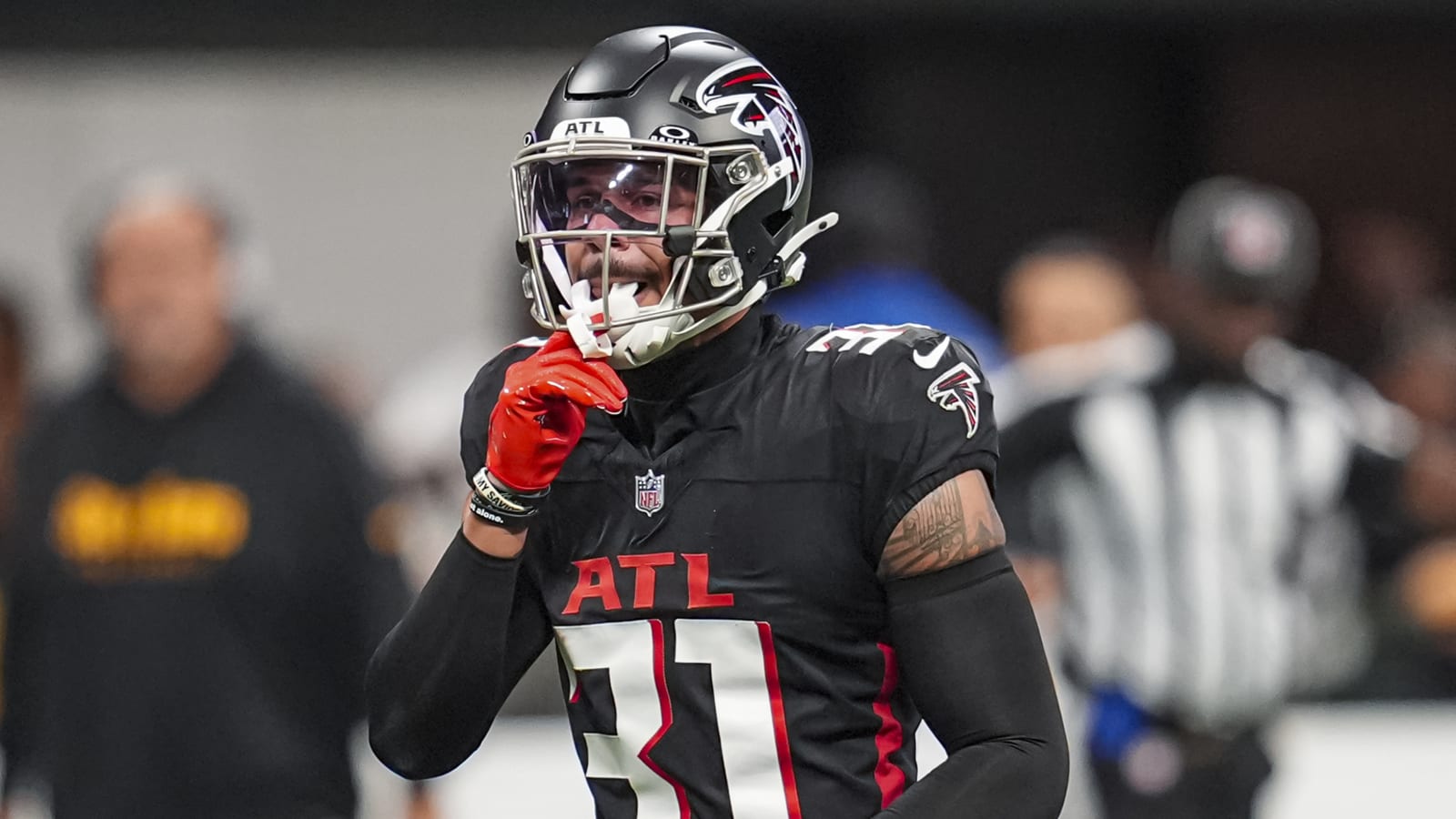 Two-time Pro Bowler wants to remain with Falcons