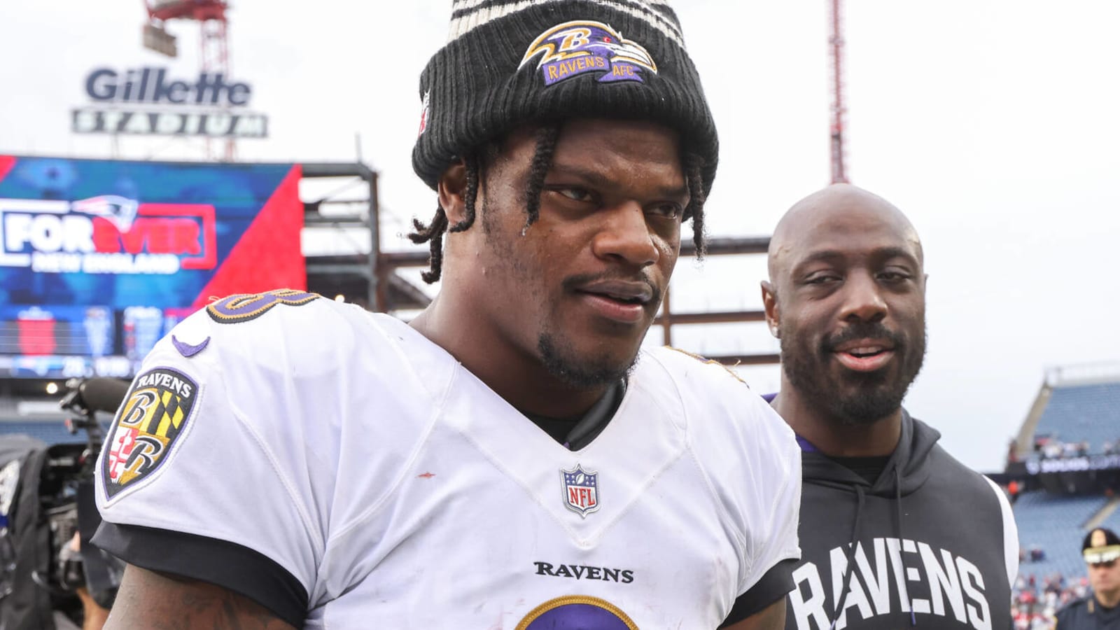 Bills' Von Miller: Lamar Jackson 'should be the highest-paid player in the NFL'