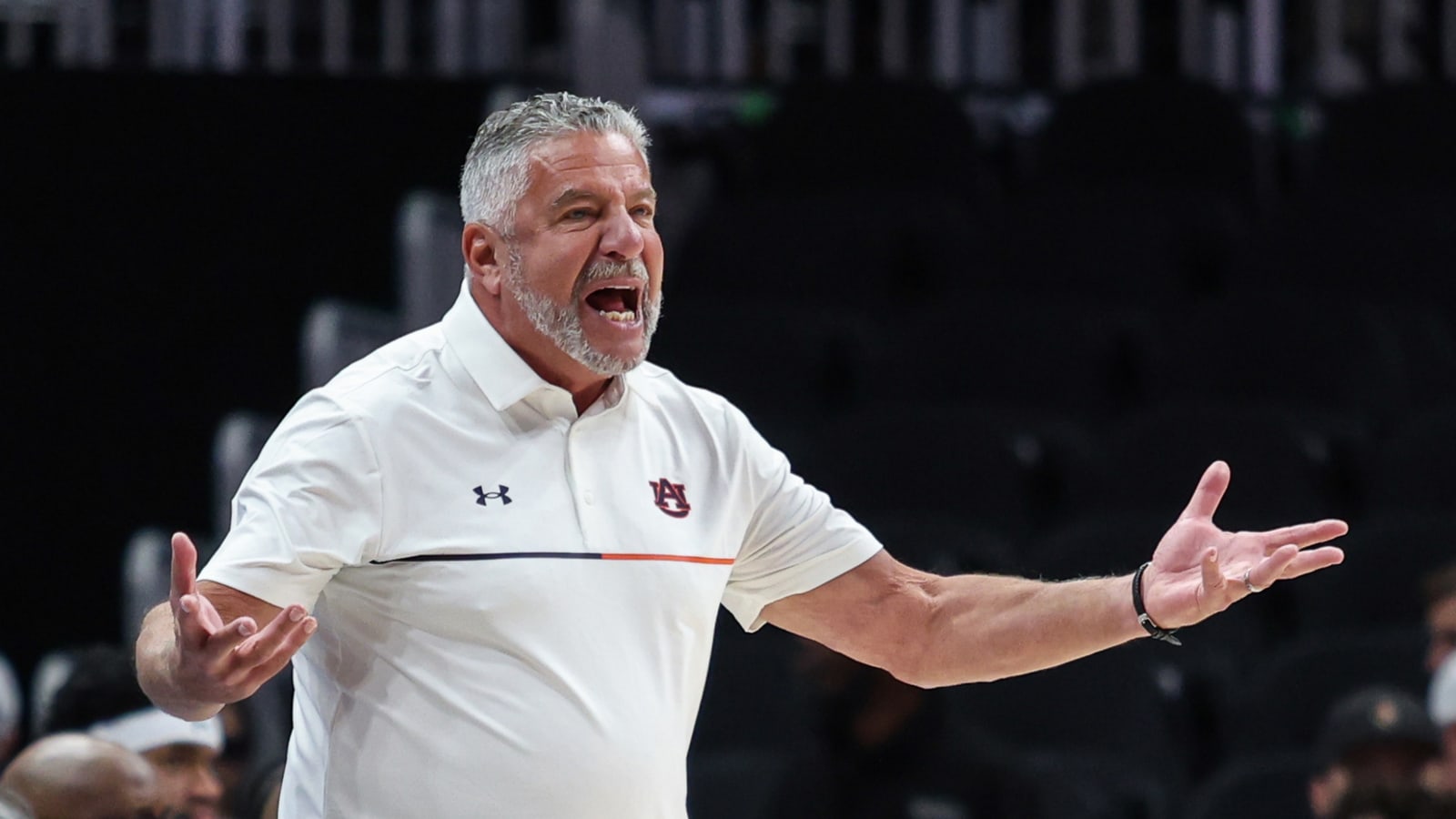 No. 2 Auburn holds off Texas to give Bruce Pearl wins record