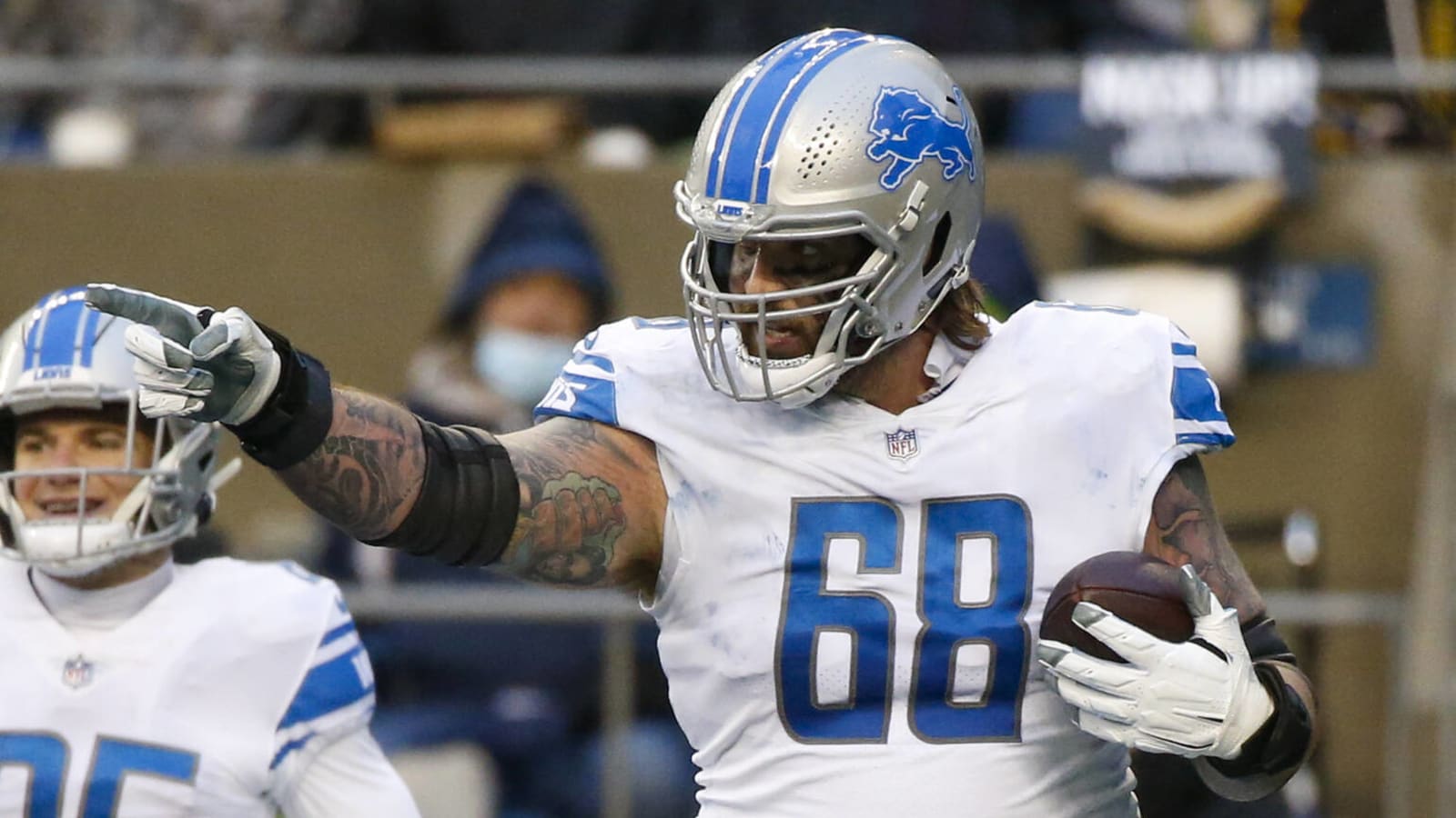 Lions' Taylor Decker addresses hype