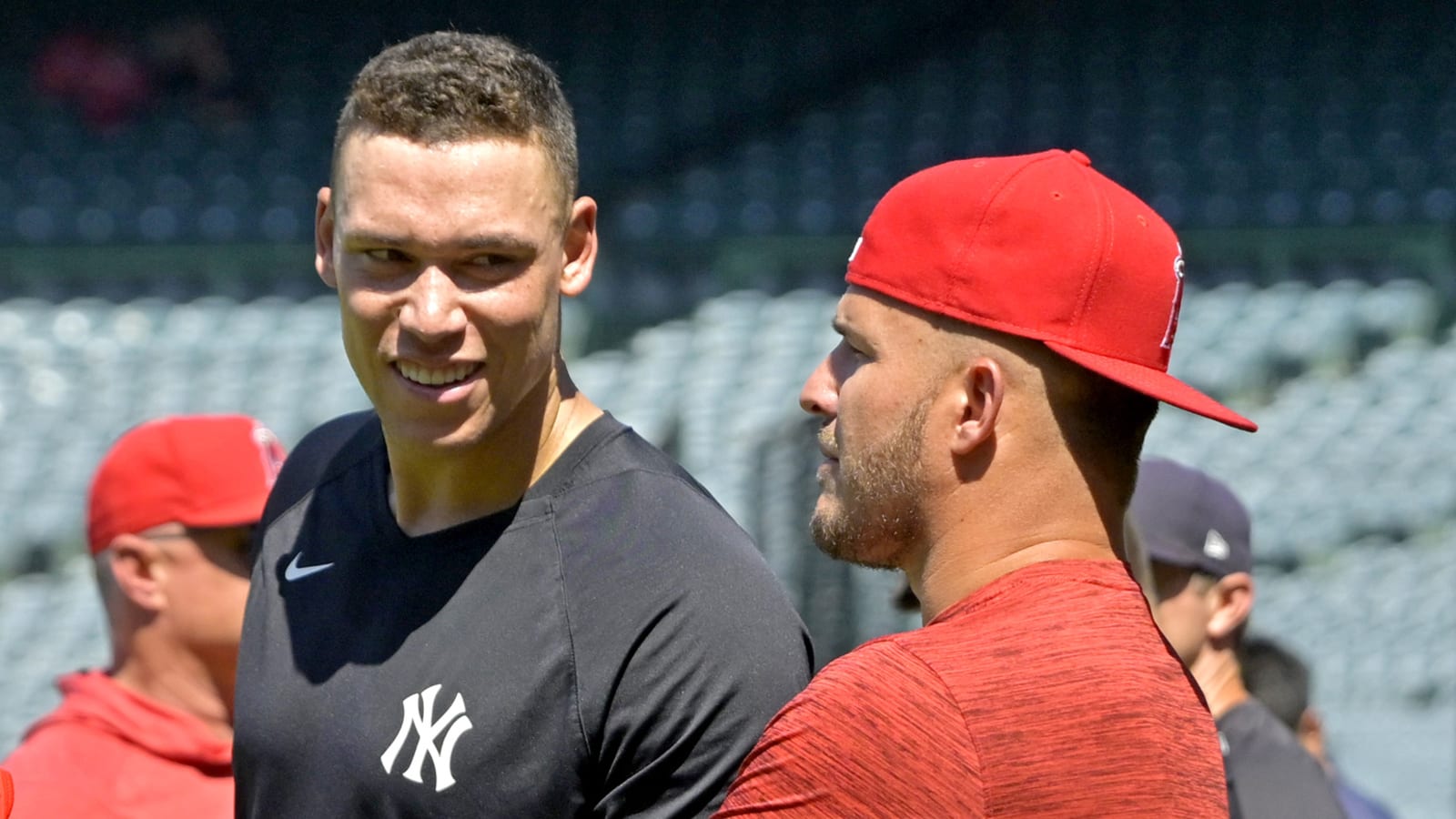 Mike Trout sends message to Aaron Judge after personal news