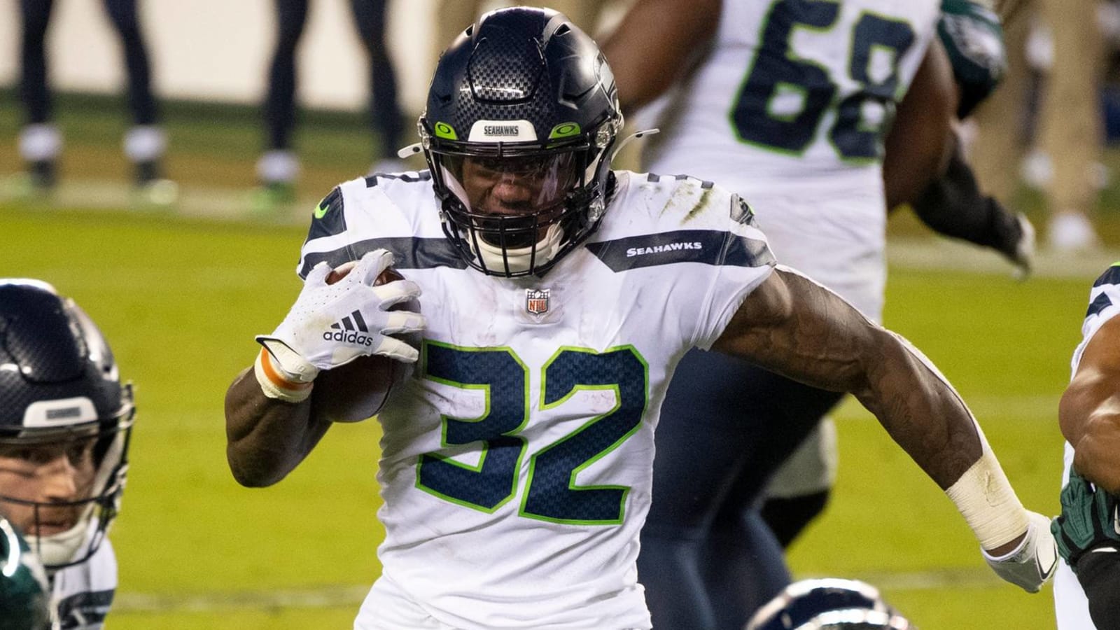 Dolphins, RB Chris Carson close to deal?