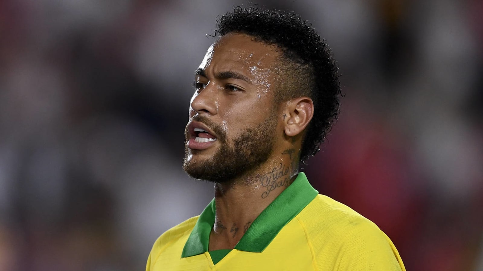 PSG's Neymar injured, might miss Barca clash