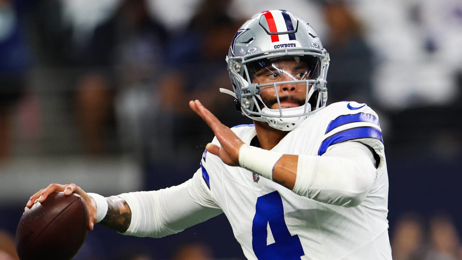 Insider has update on Dak Prescott, Cowboys extension talks