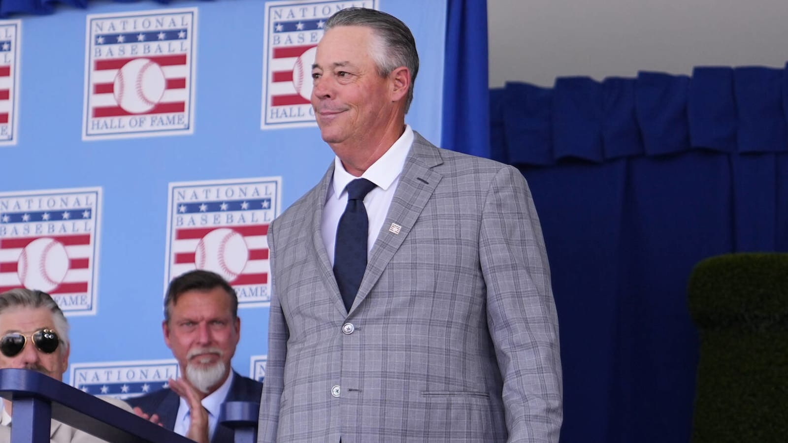 Tee Up with the Stars: Greg Maddux, Jon Lester, and AJ Pierzynski Swing for Charity at The Invited Celebrity Classic