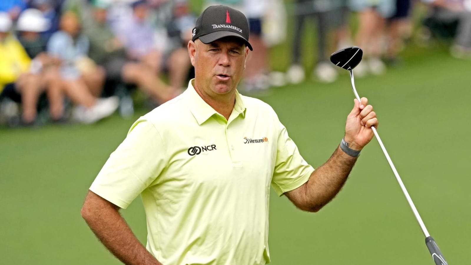 Stewart Cink sinks hole-in-one on 16th at Masters