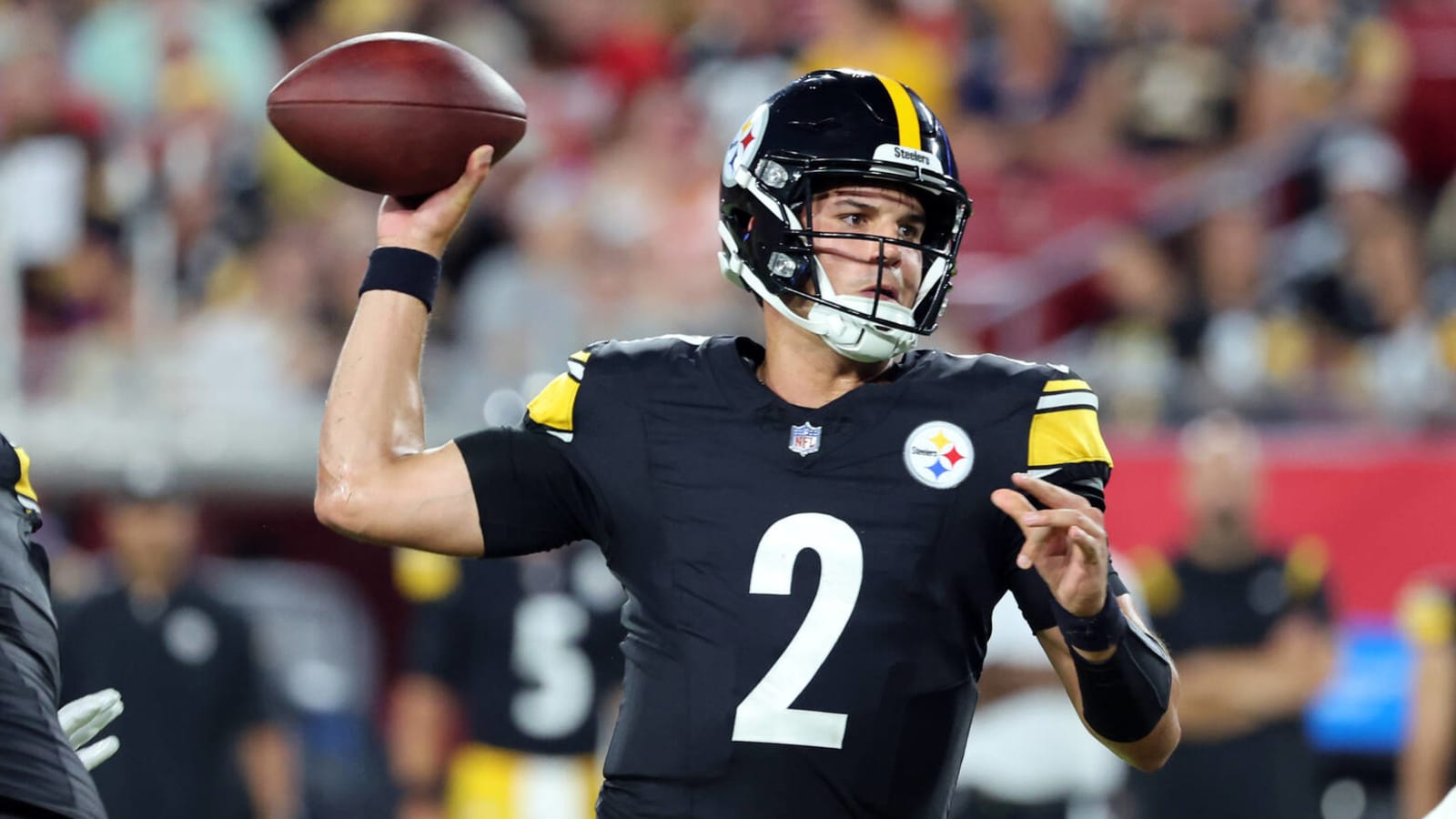 NFL insider believes Steelers could one QB Yardbarker